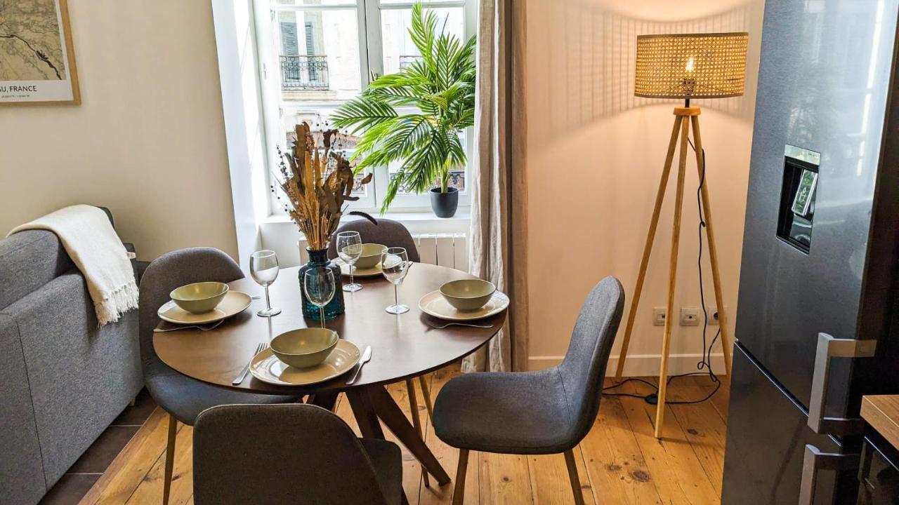 Cosy Calypso 2Ch - Quartier Des Halles & Parking Pau Exterior foto